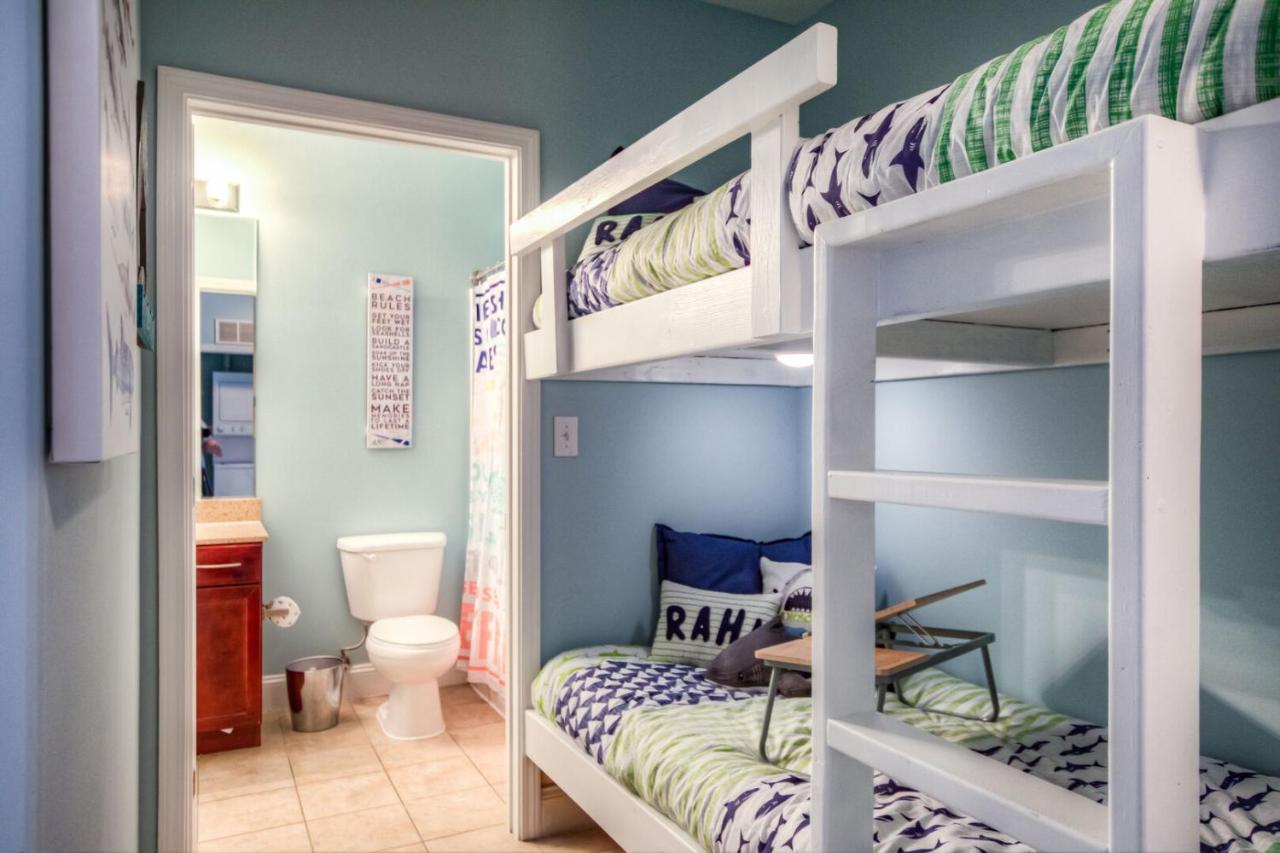 Holiday home Large 3 Bd Penthouse 2012 In Laketown, Great Views And Amenities! Panama City Beach
